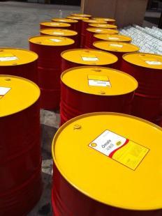 壳牌爱乐施DR46防火液压油 特种设备安全运行的守护者